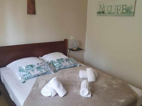 Auberge De Cannedda Сарі-Соленцара Номер фото